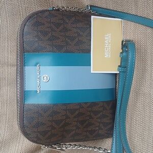New Michael Kors Purse Cindy Dome Blue Center Stripe Brown MK Logo Bag Crossbody